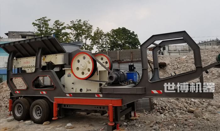 移動式建筑垃圾破碎機