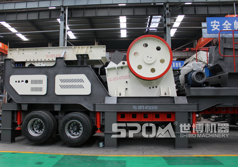 輪胎式69L顎破移動(dòng)車